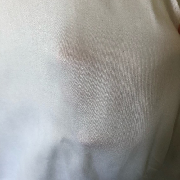 ALICE + OLIVIA White Cut-out Top - Picture 10 of 13